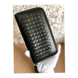 BOTTEGA VENETA long wallet